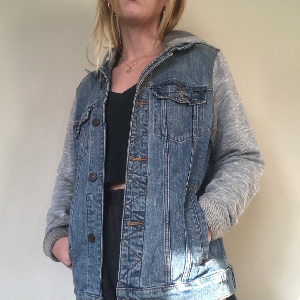 Hooded denim jacket